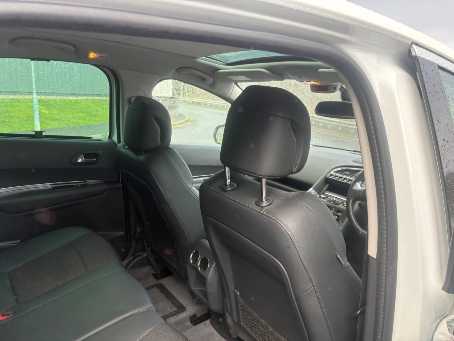 Used Peugeot 3008 2016 for sale - 77440574: Photo 25