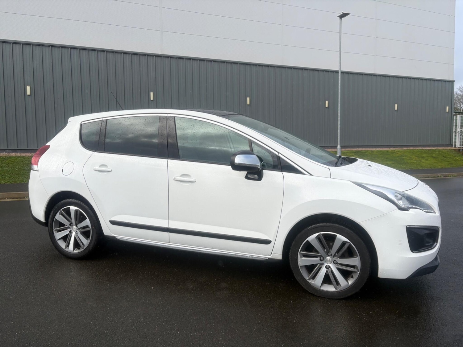 Used Peugeot 3008 2016 for sale - 77440574: Photo 8