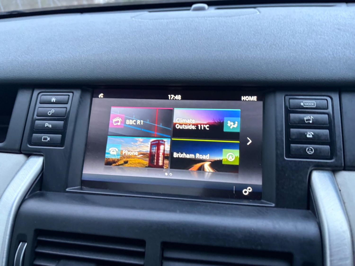 Used Land Rover Discovery Sport 2017 for sale - 77768575: Photo 12