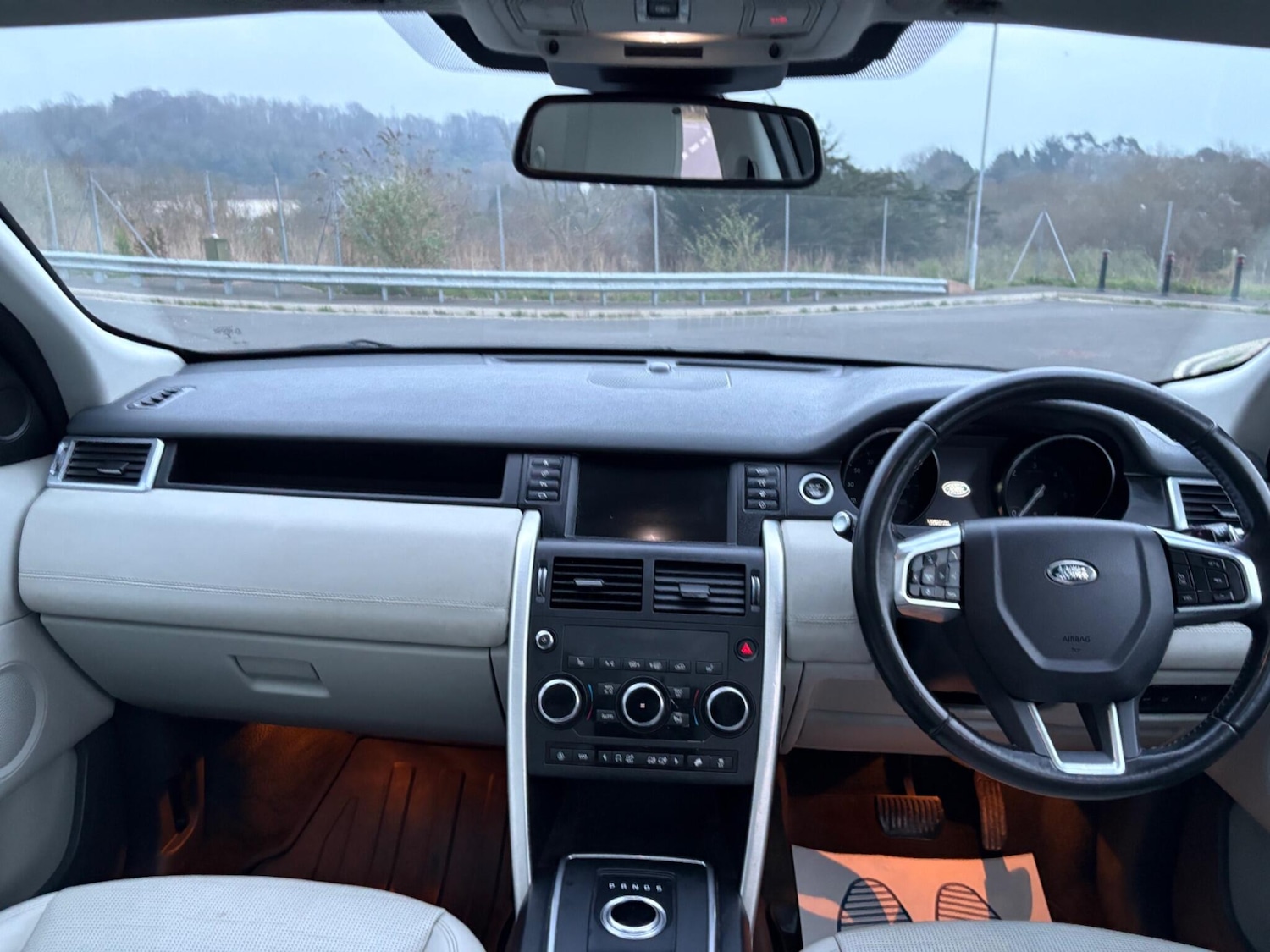 Used Land Rover Discovery Sport 2017 for sale - 77768575: Photo 15