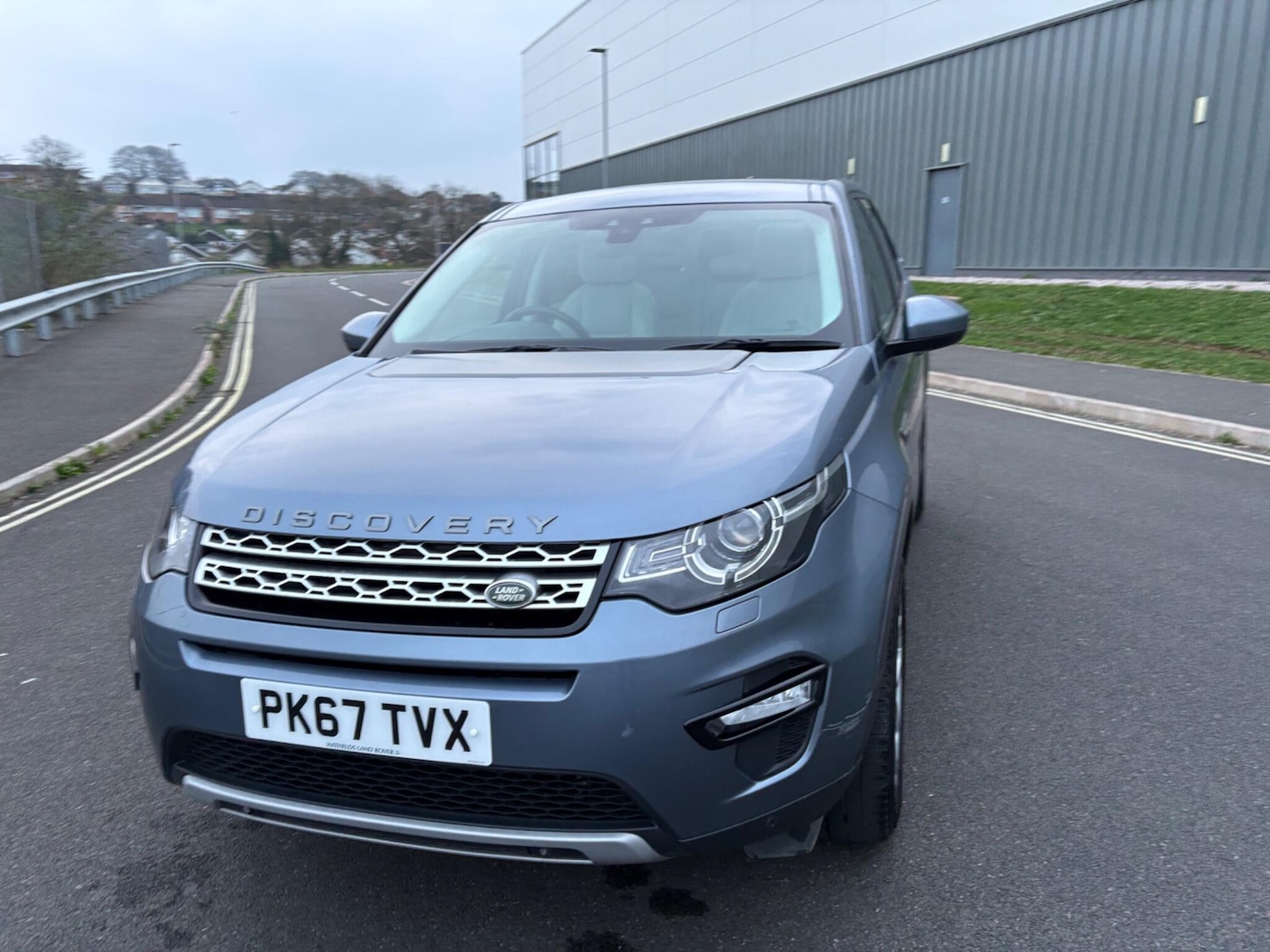 Used Land Rover Discovery Sport 2017 for sale - 77768575: Photo 32