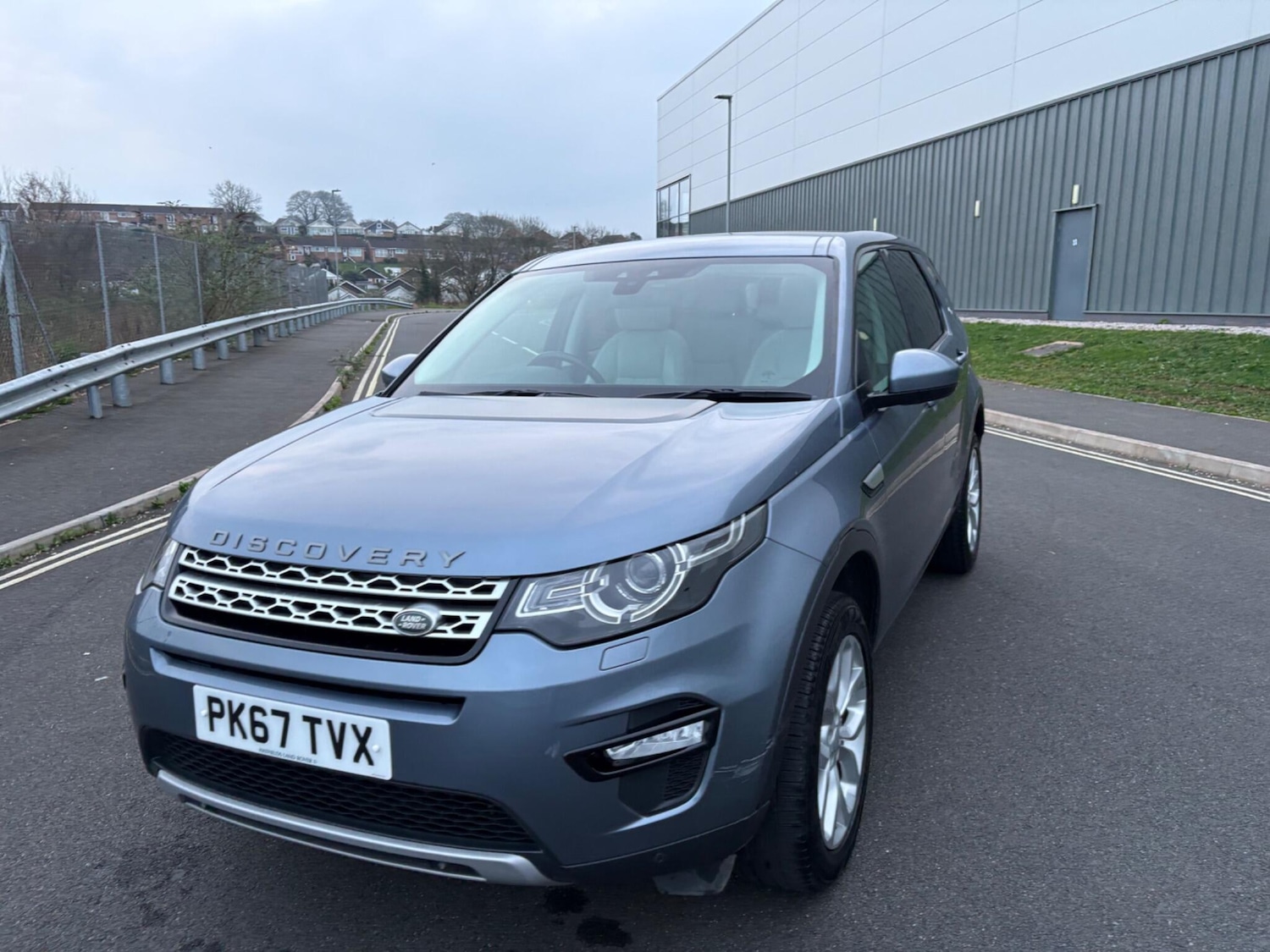 Used Land Rover Discovery Sport 2017 for sale - 77768575: Photo 33