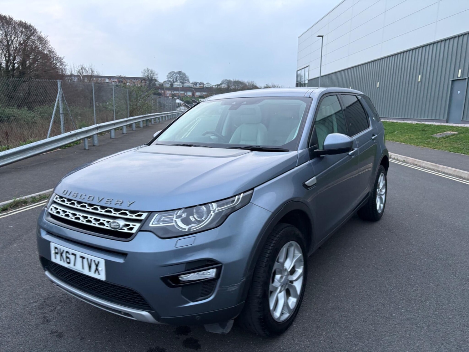 Used Land Rover Discovery Sport 2017 for sale - 77768575: Photo 34