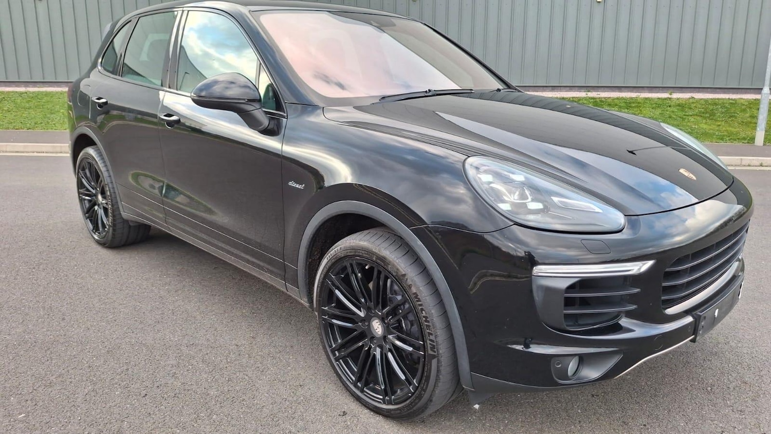 Used Land Rover Range Rover Velar 2021 for sale - 77060379: Photo 6