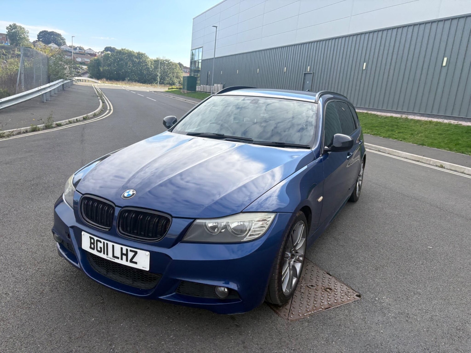 Used BMW 3 Series 2011 for sale - 76865158: Photo 23