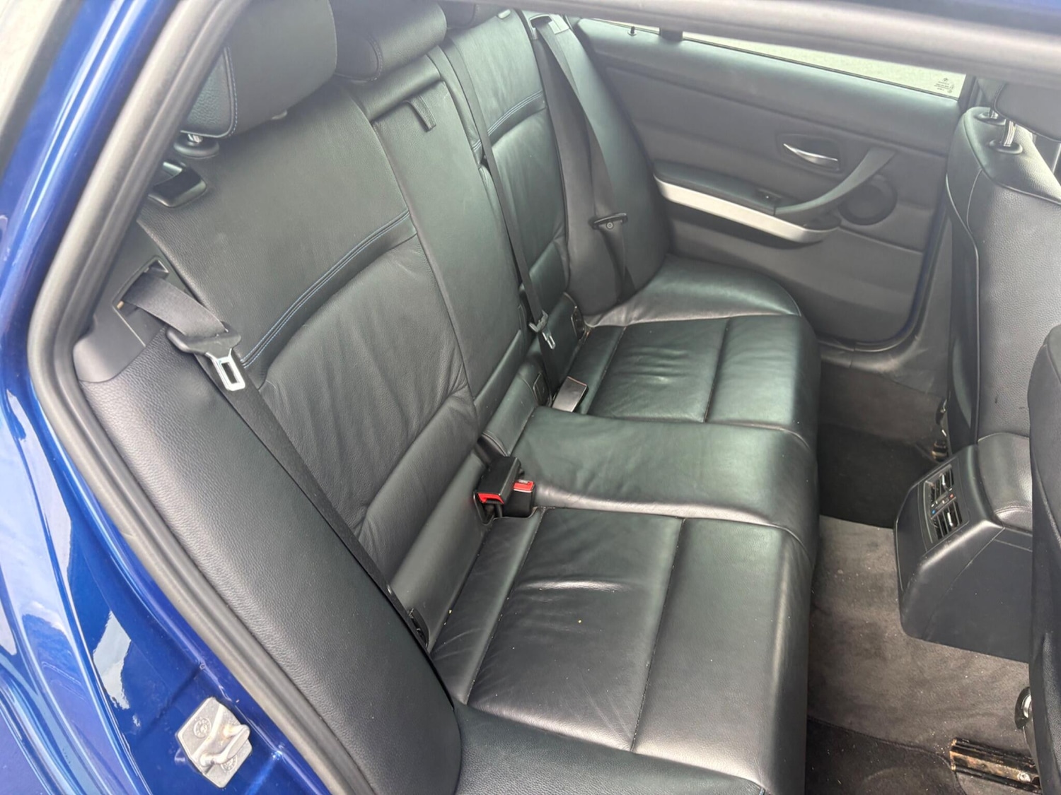 Used BMW 3 Series 2011 for sale - 76865158: Photo 25