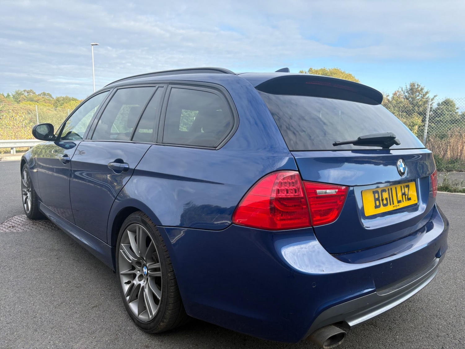 Used BMW 3 Series 2011 for sale - 76865158: Photo 41