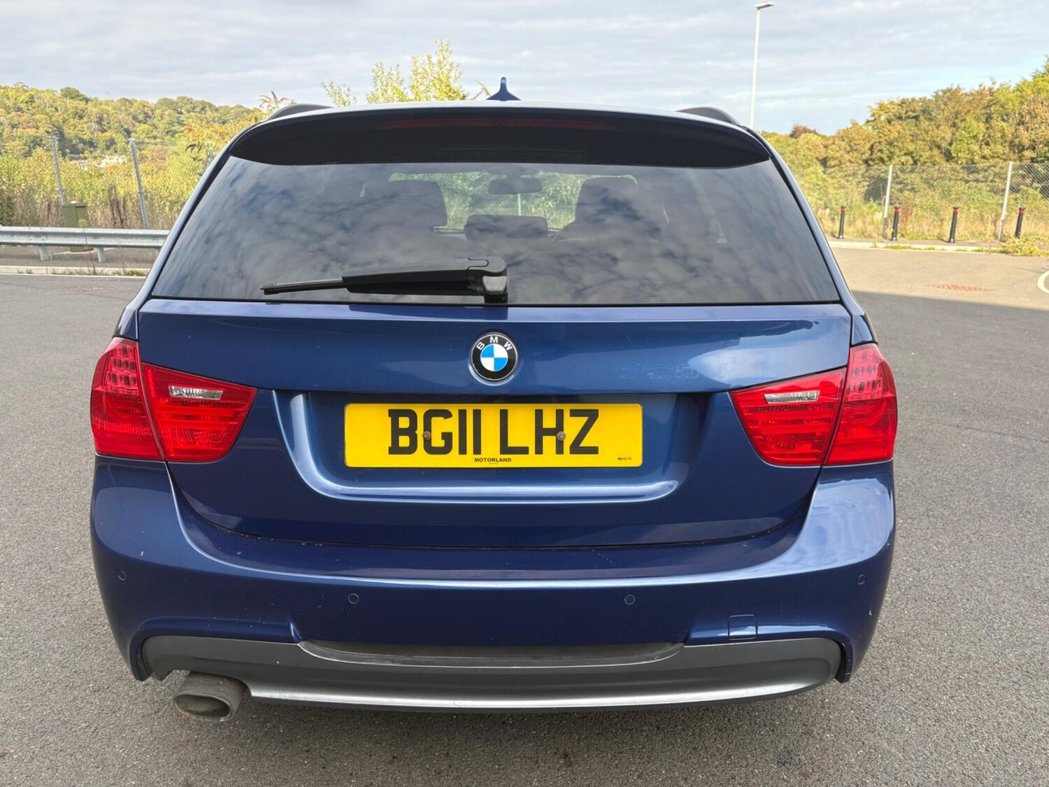 Used BMW 3 Series 2011 for sale - 76865158: Photo 9