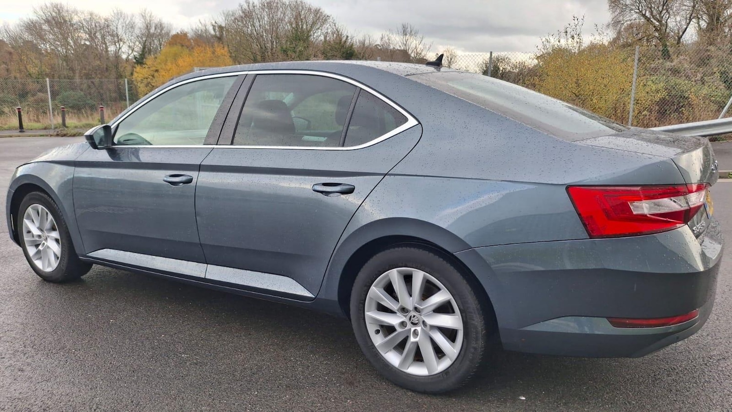 Used Skoda Superb 2020 for sale - 76898787: Photo 11