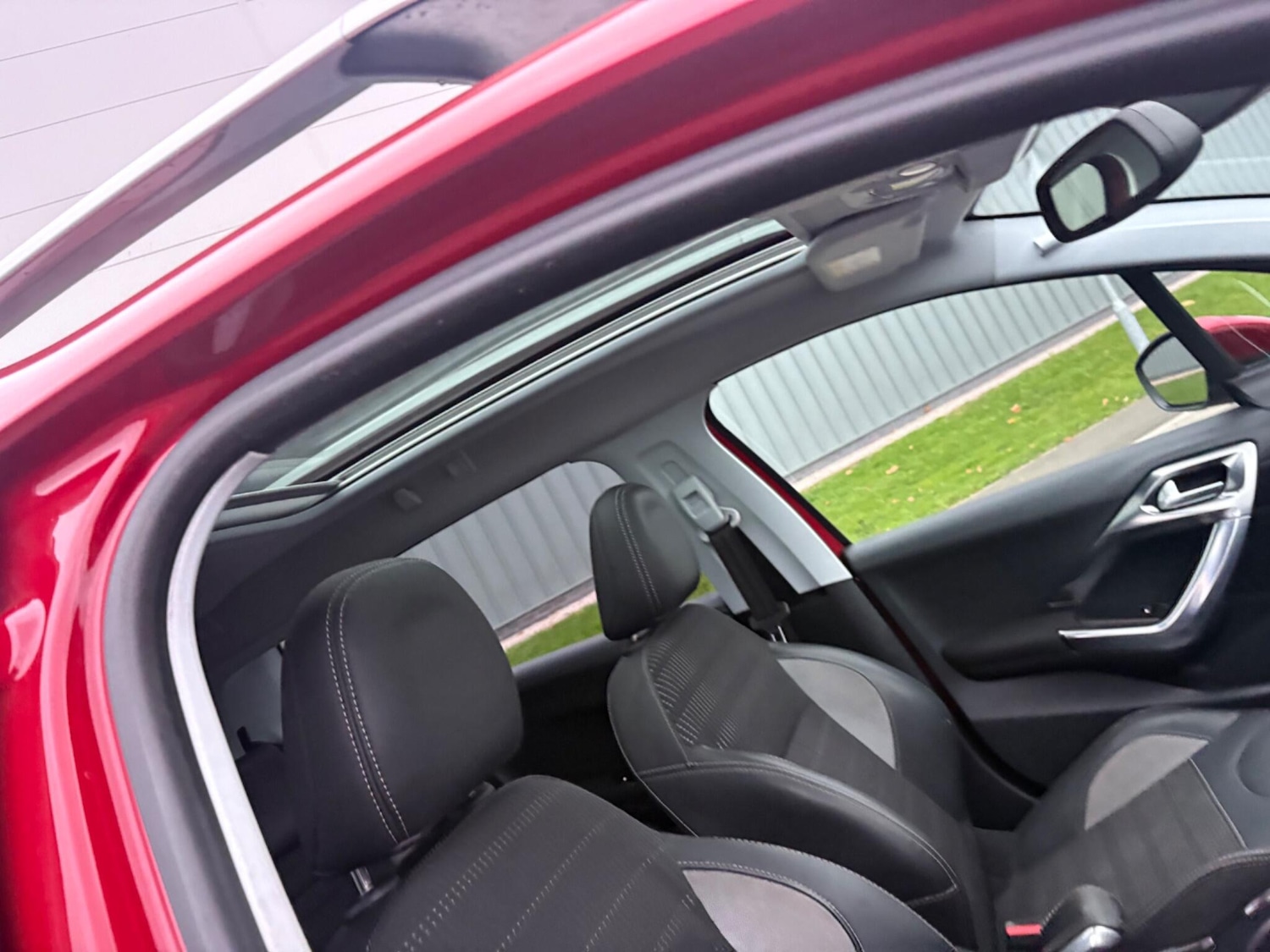 Used Peugeot 2008 2018 for sale - 76866461: Photo 29