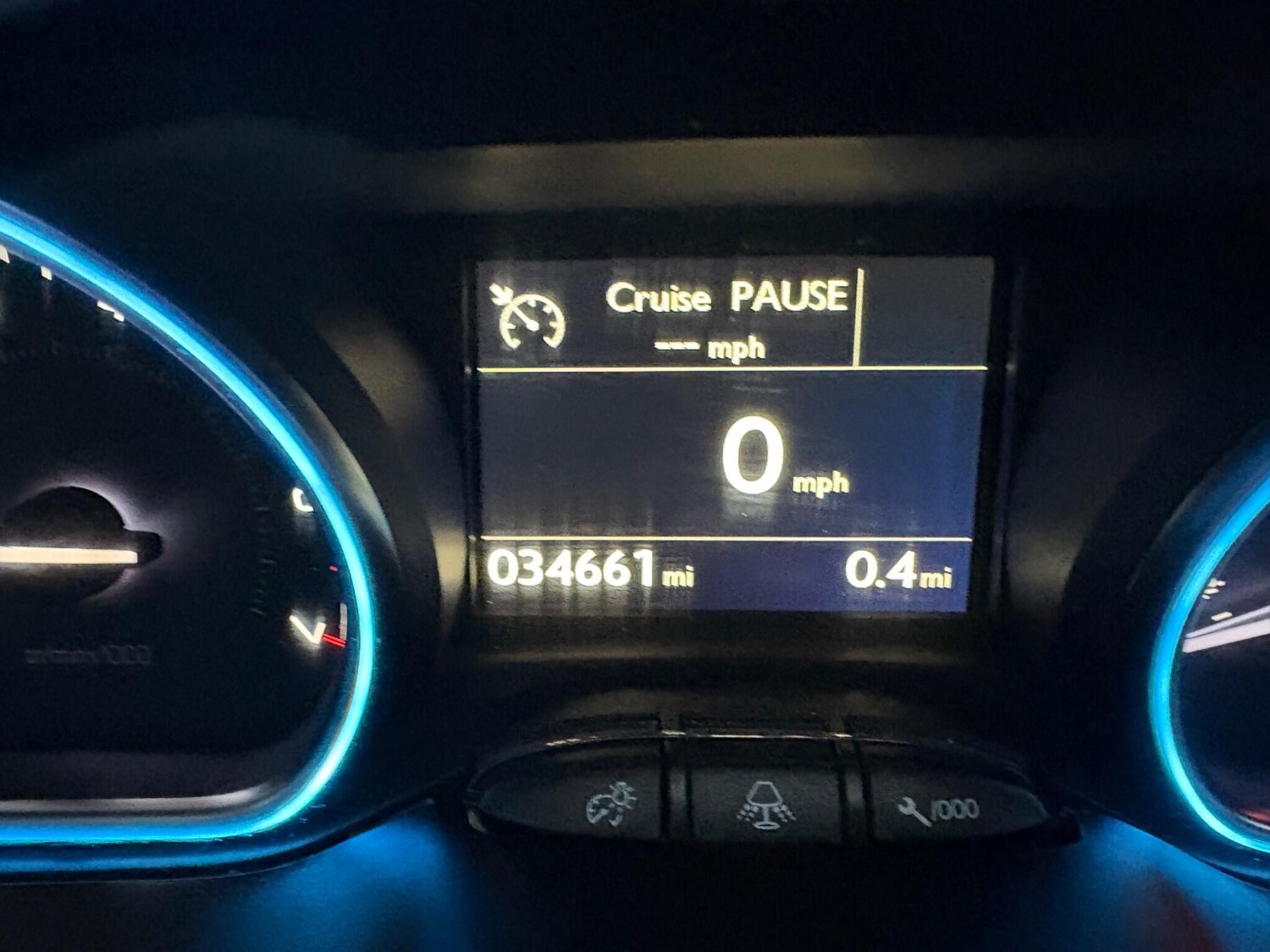 Used Peugeot 2008 2018 for sale - 76866461: Photo 39