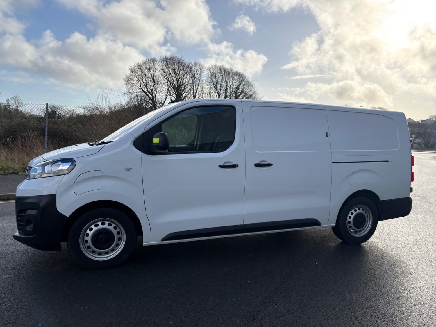 Used Vauxhall Vivaro Electric 2022 for sale - 77215434: Photo 4