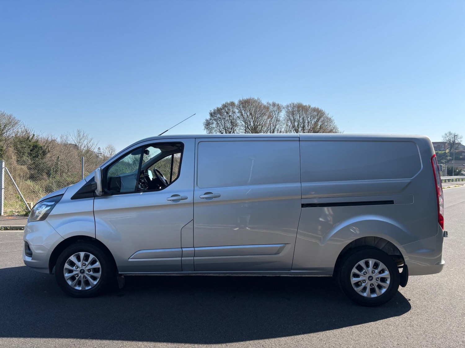 Used Ford Transit Custom 2022 for sale - 77970240: Photo 3