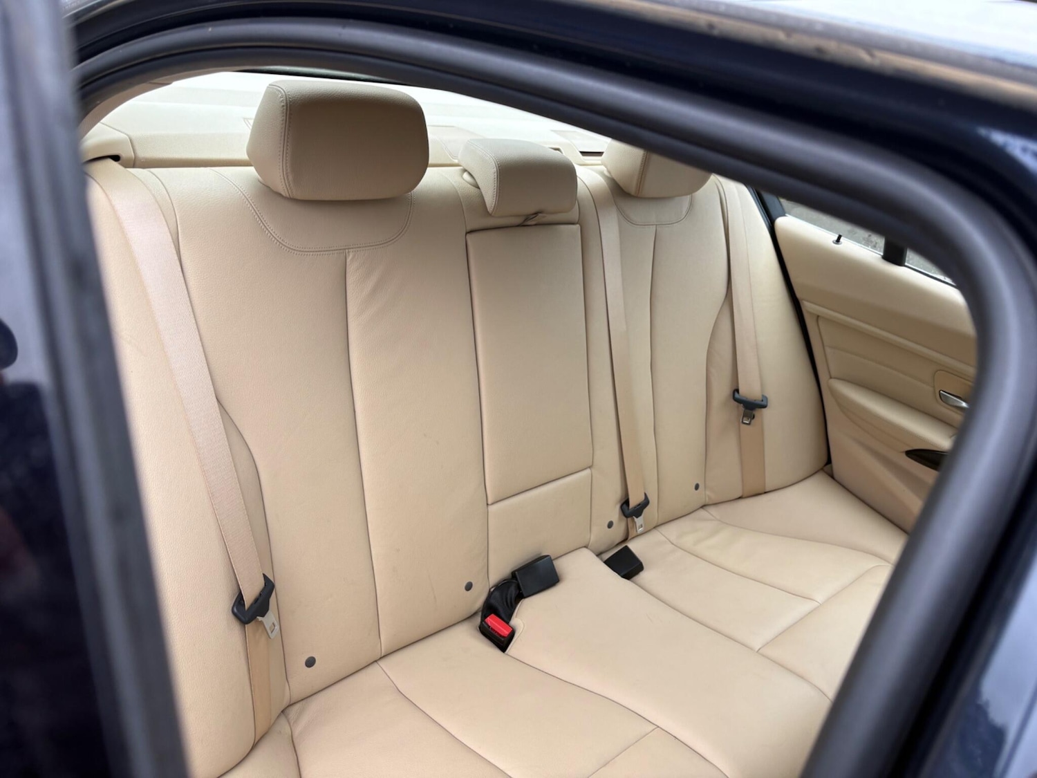 Used BMW 3 Series 2014 for sale - 78157140: Photo 30