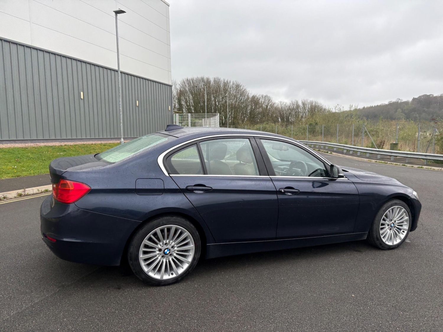 Used BMW 3 Series 2014 for sale - 78157140: Photo 47