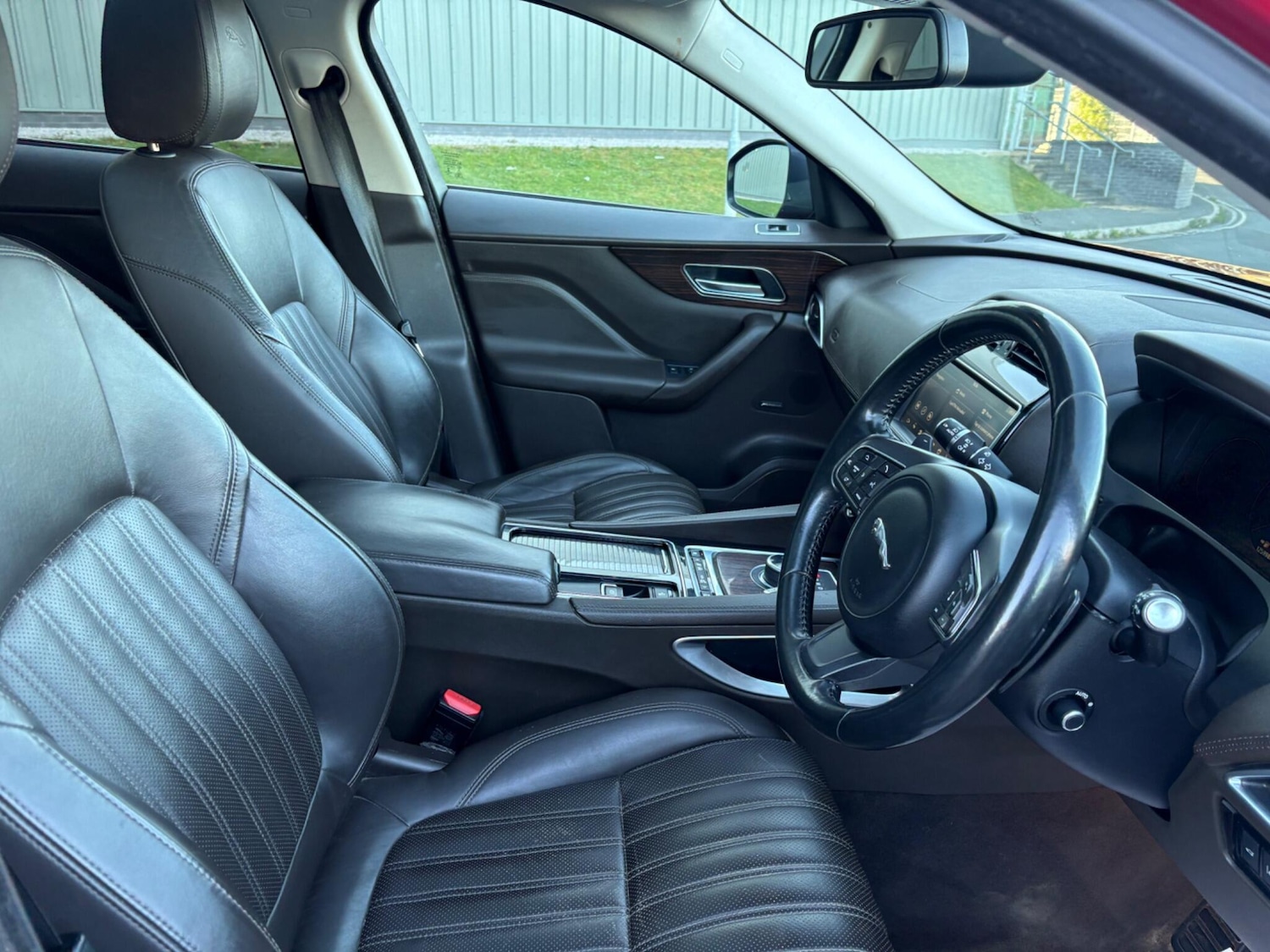 Used Jaguar F-Pace 2017 for sale - 78086119: Photo 18