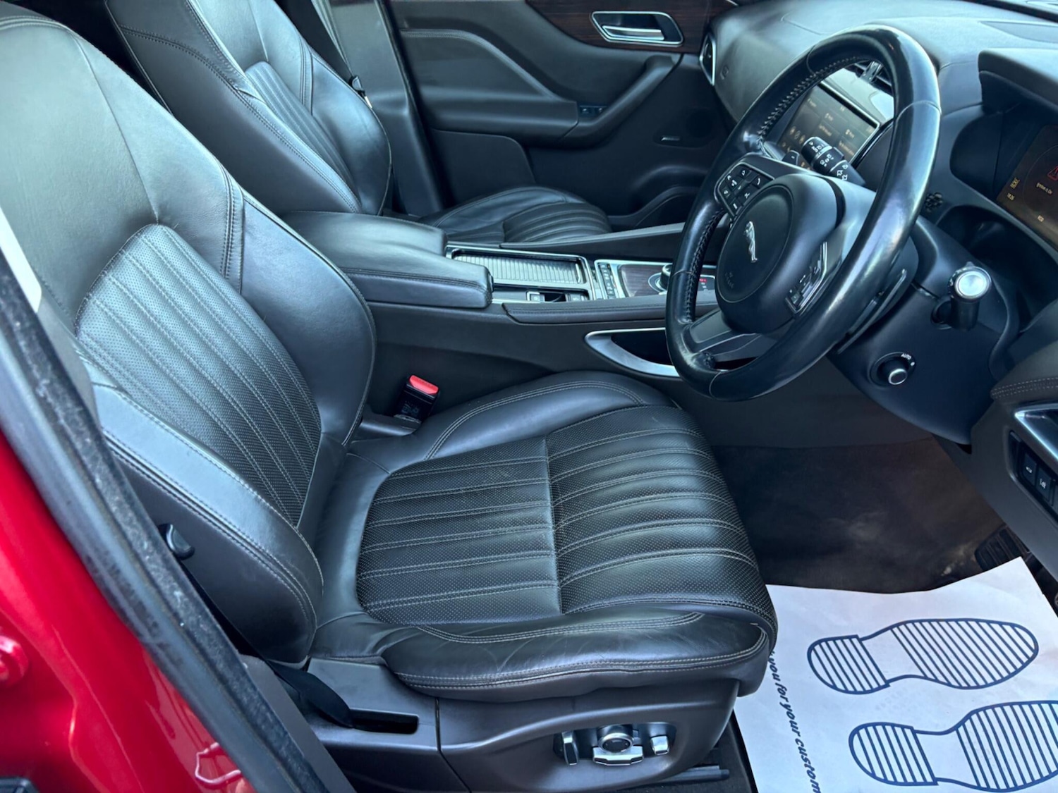 Used Jaguar F-Pace 2017 for sale - 78086119: Photo 19