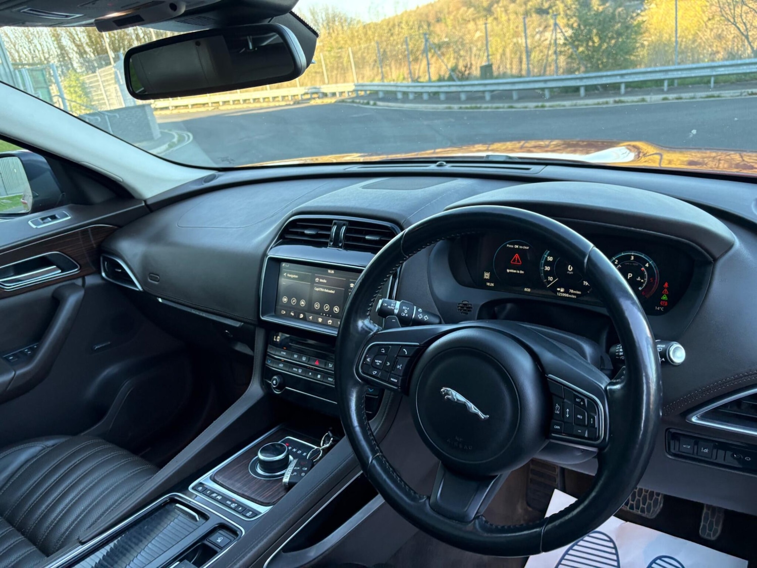 Used Jaguar F-Pace 2017 for sale - 78086119: Photo 20