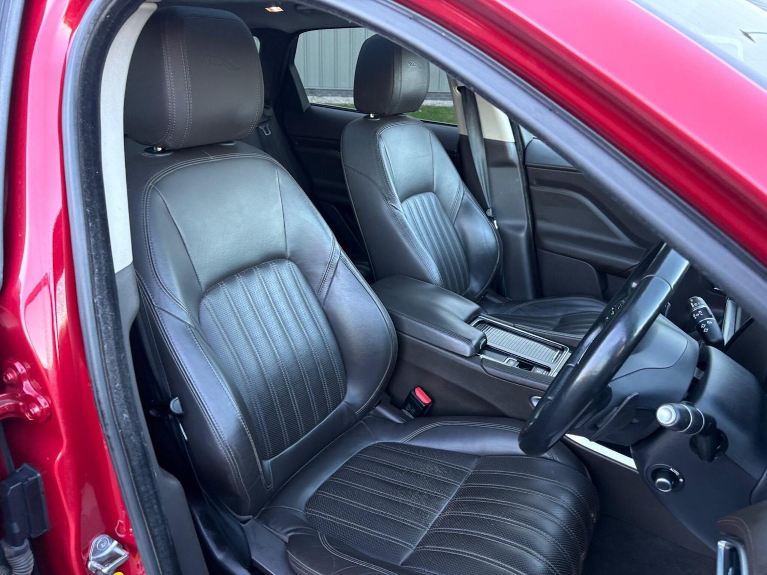 Used Jaguar F-Pace 2017 for sale - 78086119: Photo 9