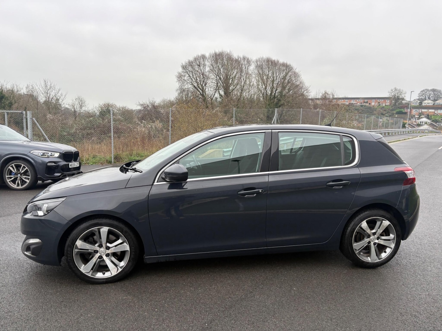Used Peugeot 308 2016 for sale - 77049681: Photo 18