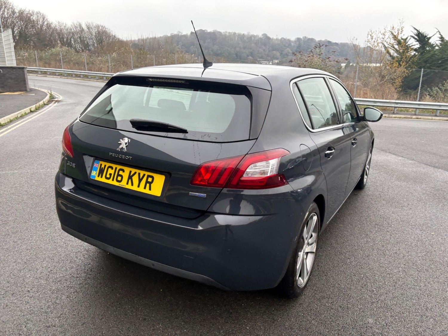 Used Peugeot 308 2016 for sale - 77049681: Photo 25
