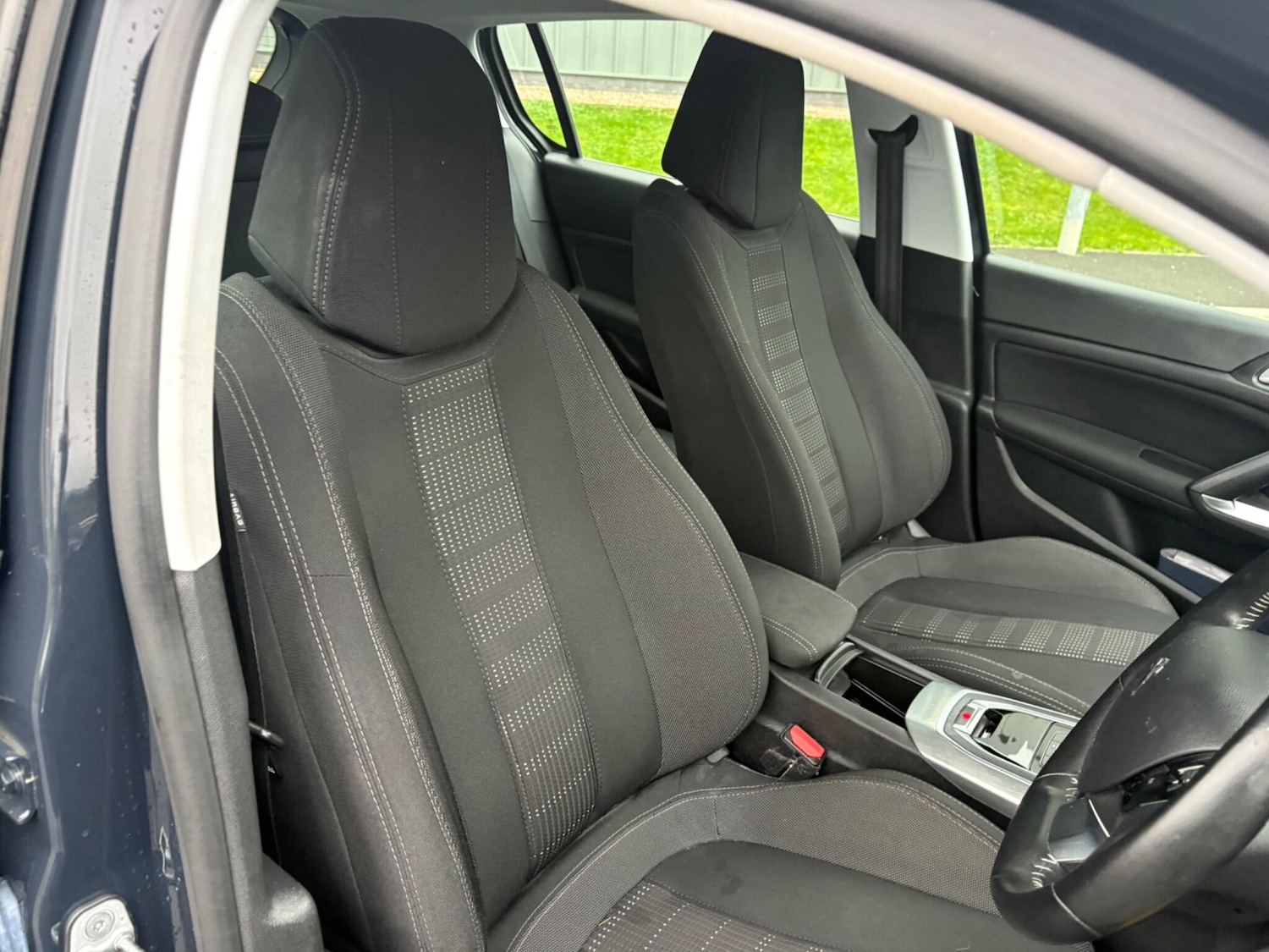 Used Peugeot 308 2016 for sale - 77049681: Photo 33