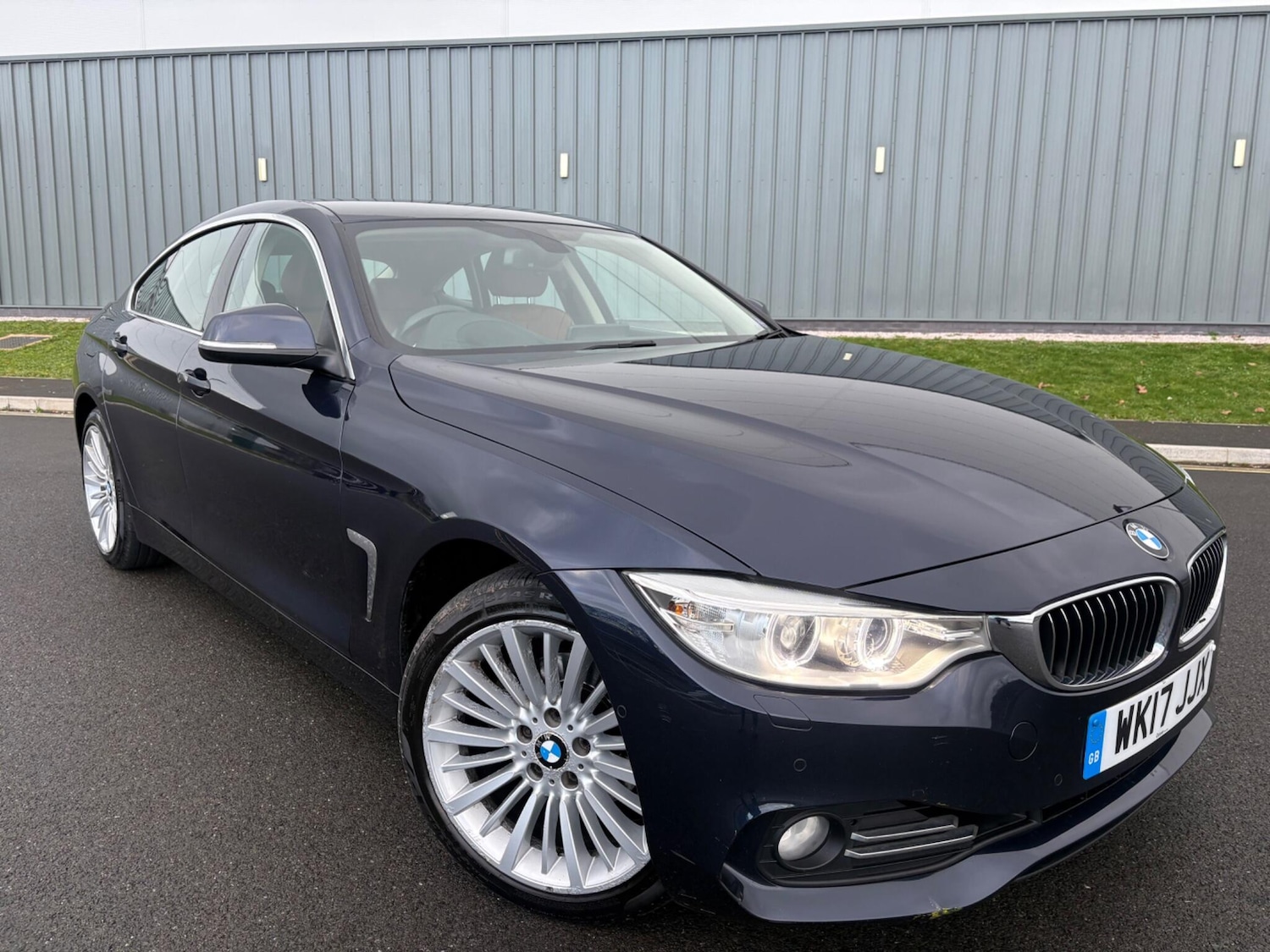 Used BMW 4 Series 2017 for sale - 77230598: Photo 2