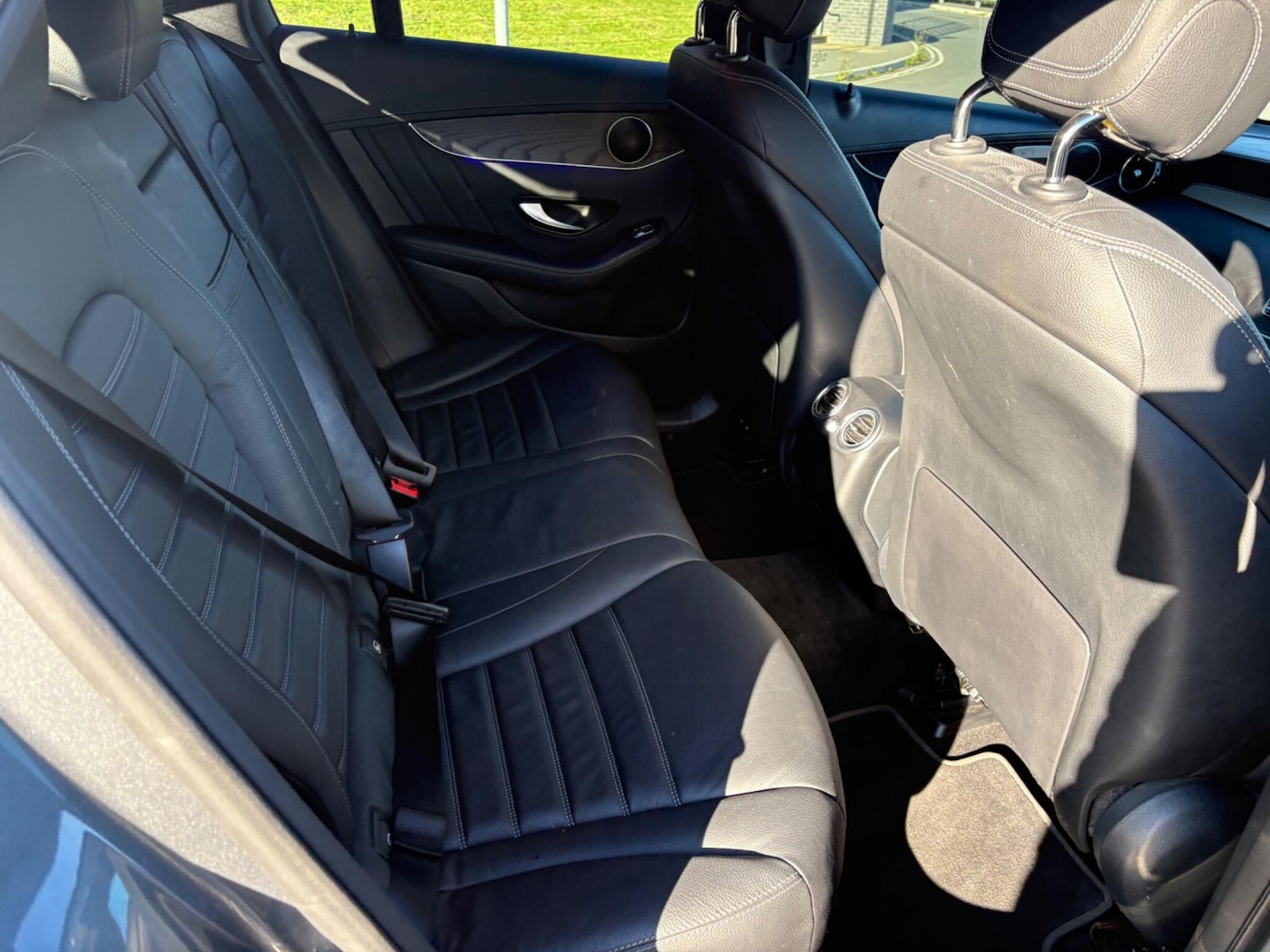 Used Mercedes-Benz GLC 2020 for sale - 76866088: Photo 6