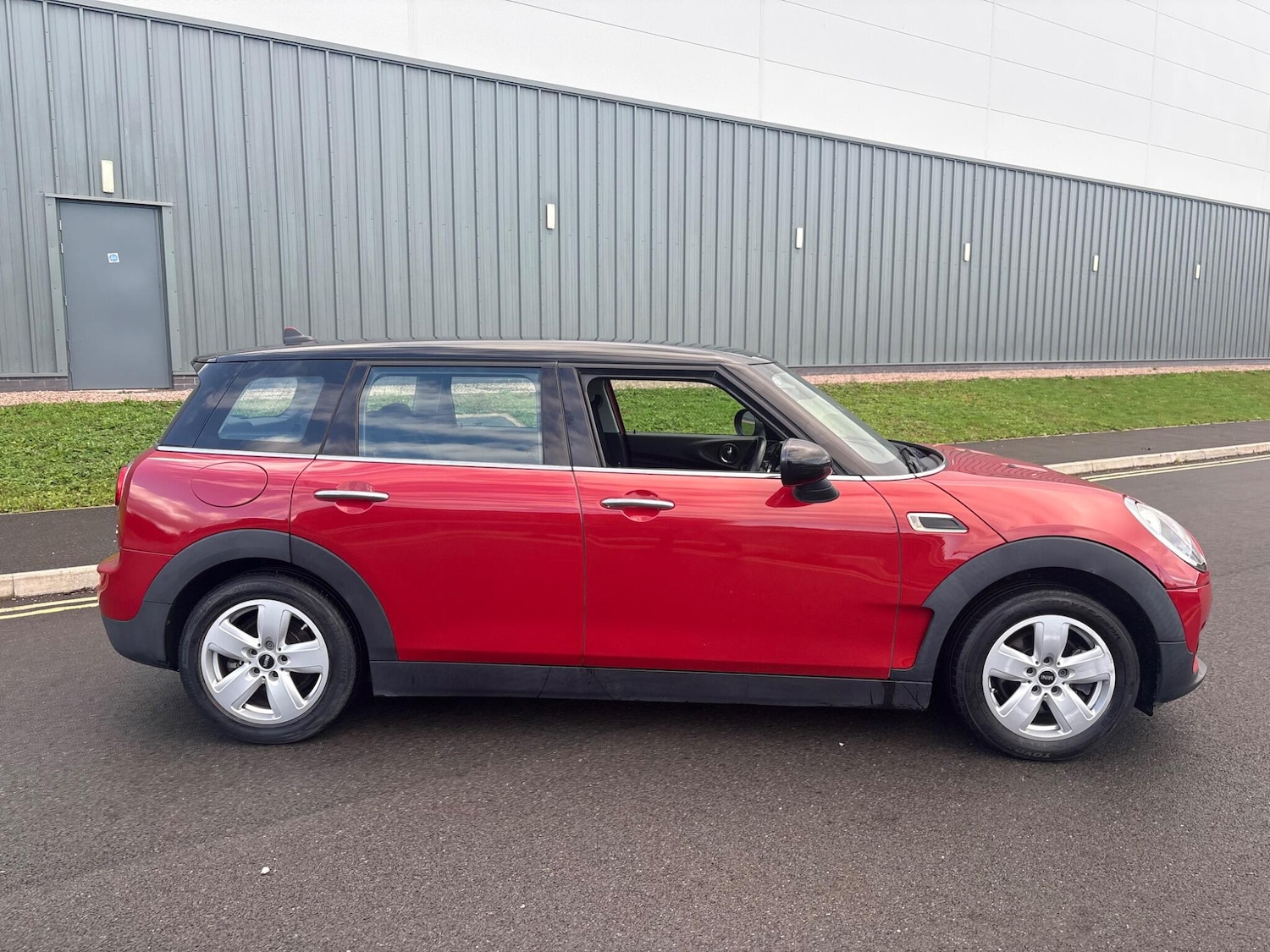 Used MINI Clubman 2016 for sale - 77454709: Photo 8