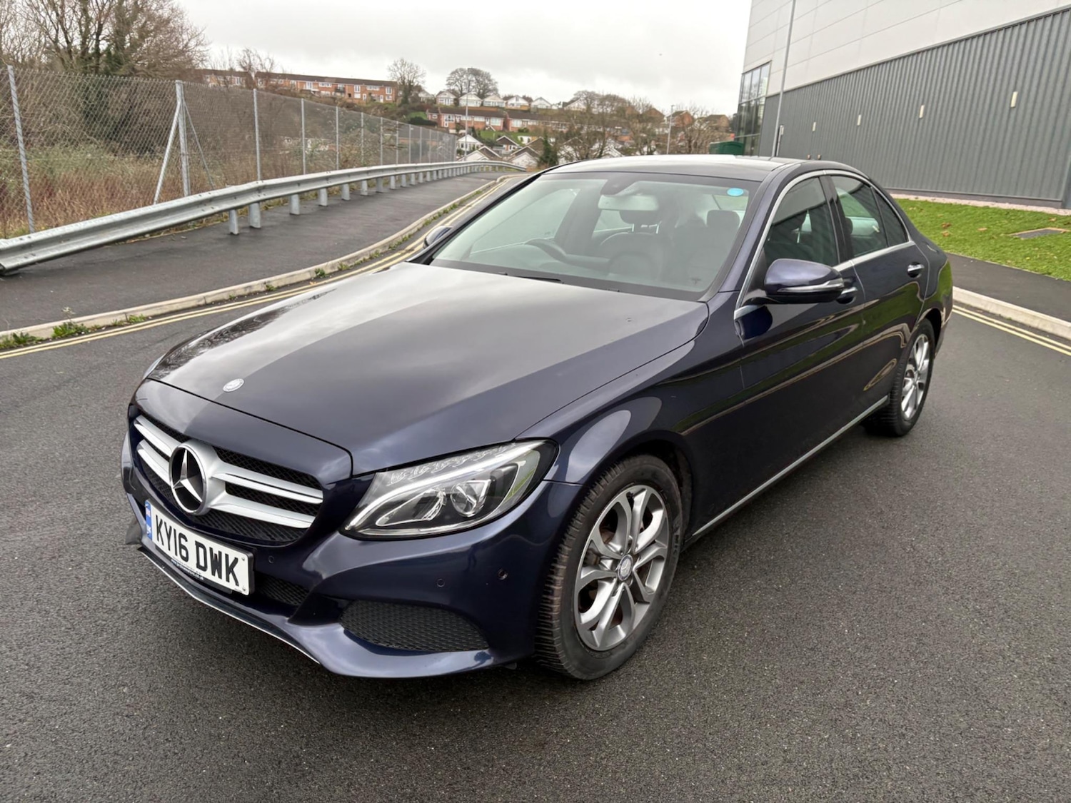 Used Mercedes-Benz C Class 2016 for sale - 76866559: Photo 23