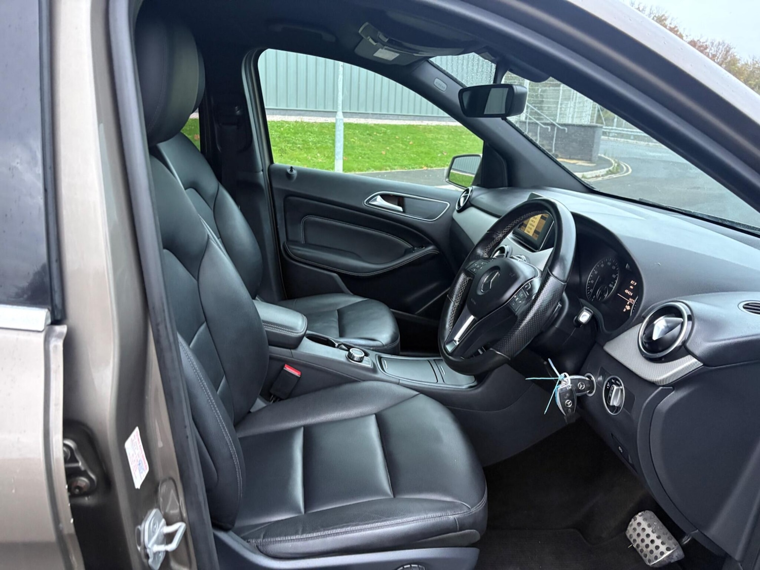 Used Mercedes-Benz B Class 2012 for sale - 77456238: Photo 23