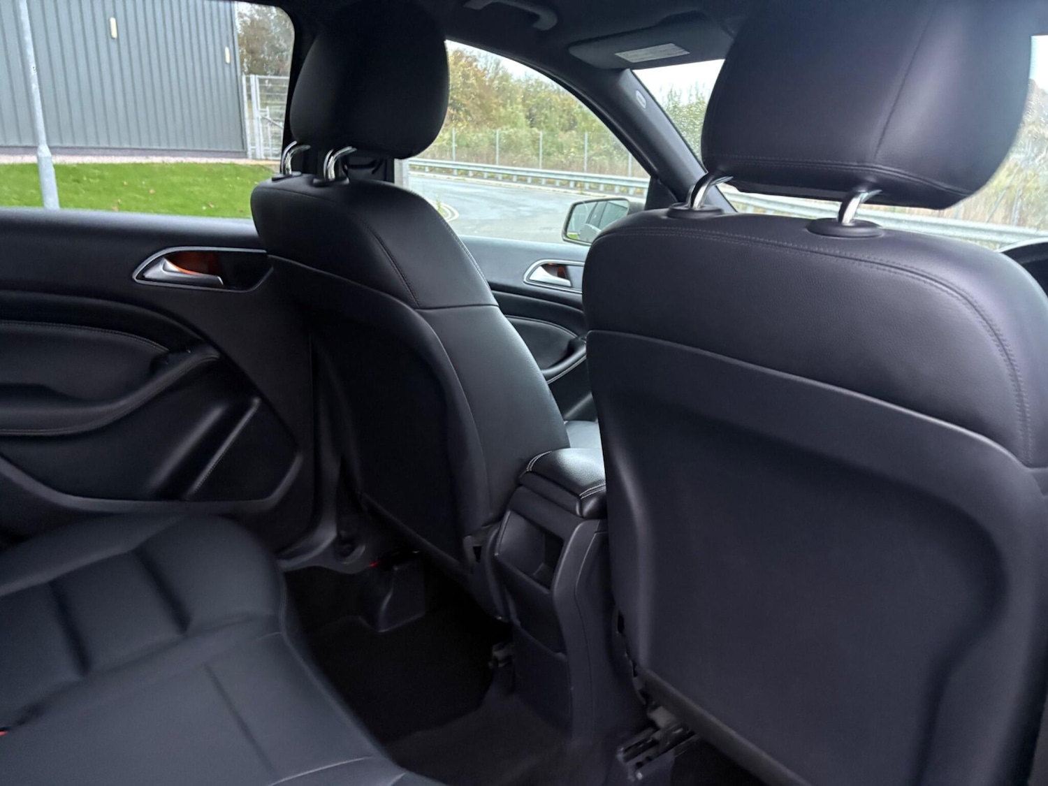 Used Mercedes-Benz B Class 2012 for sale - 77456238: Photo 28