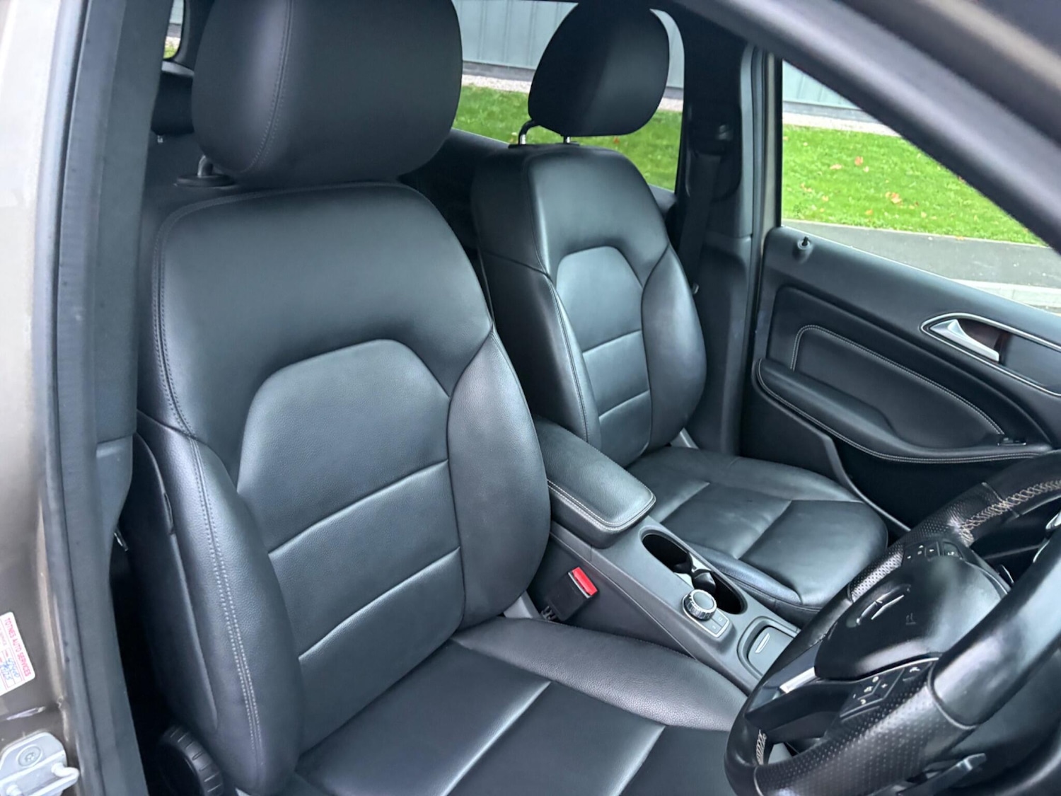 Used Mercedes-Benz B Class 2012 for sale - 77456238: Photo 7