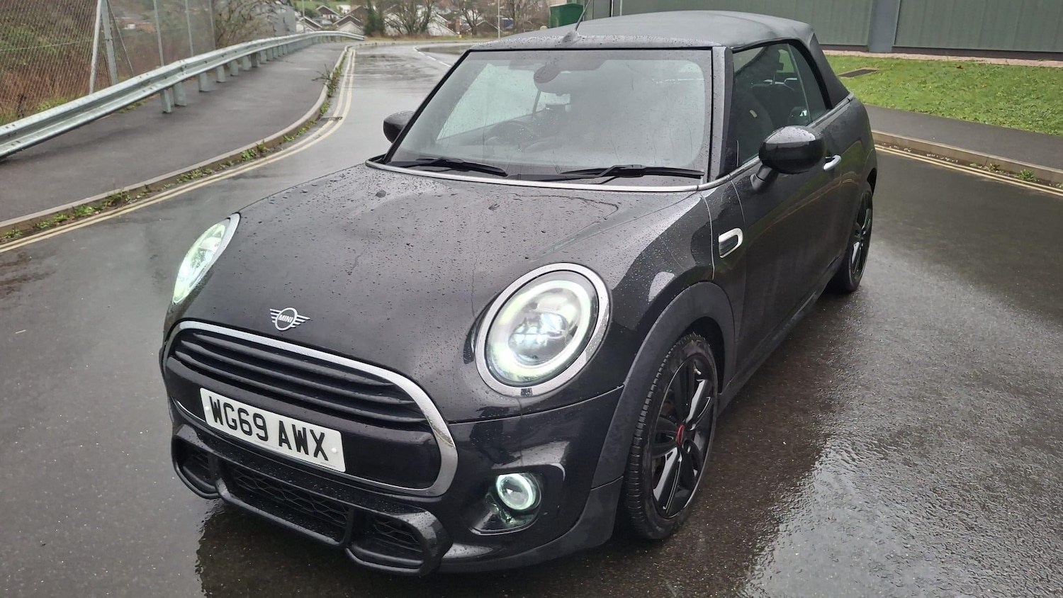 Used MINI Convertible 2019 for sale - 77143016: Photo 12