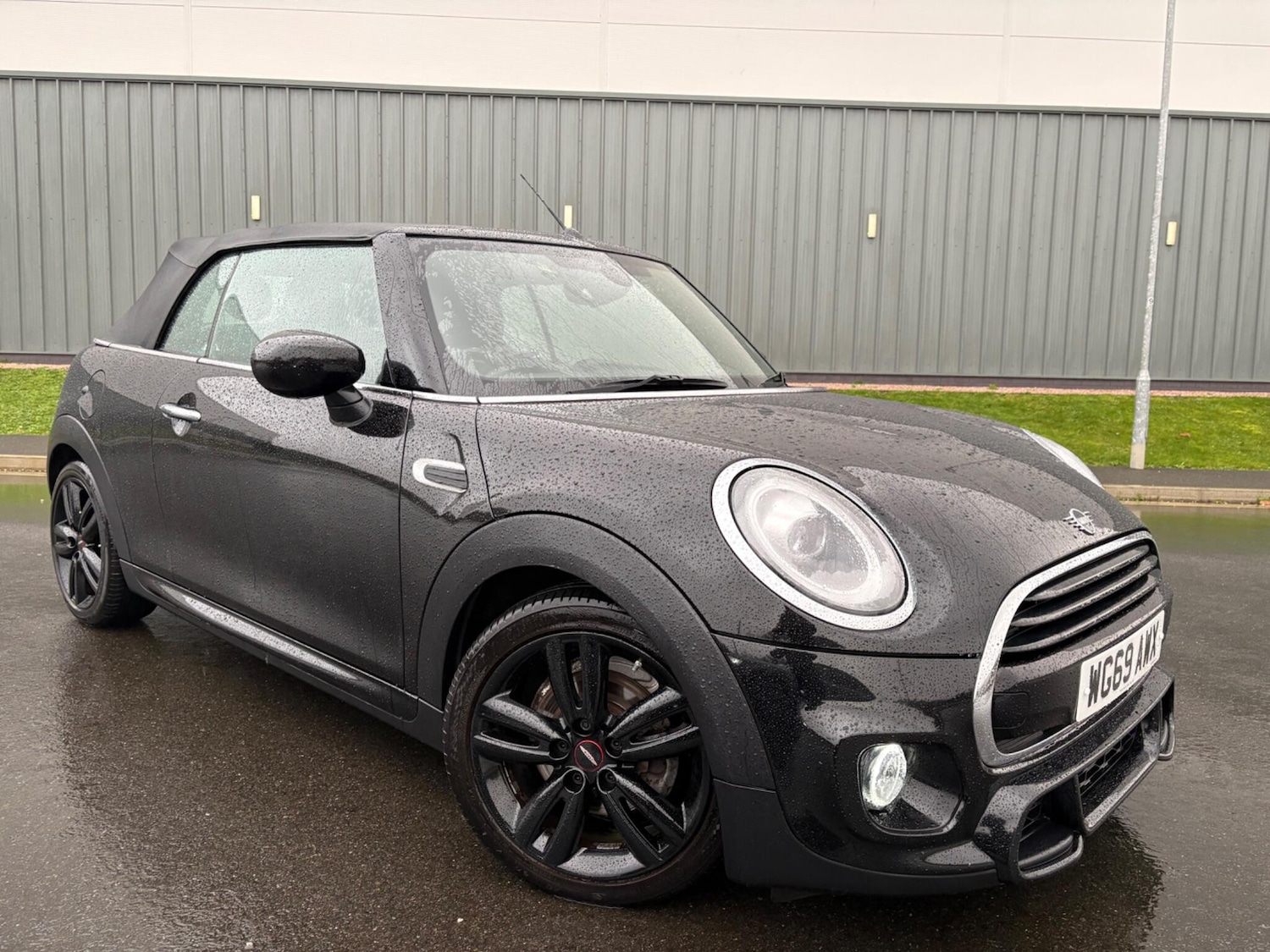 Used MINI Convertible 2019 for sale - 77143016: Photo 19