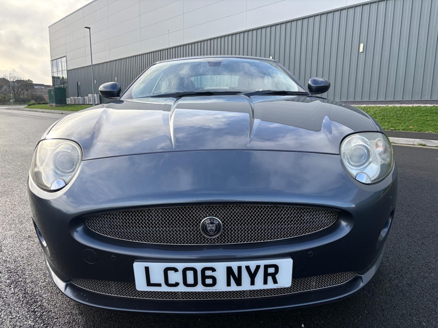 Used Jaguar XK 2006 for sale - 76866362: Photo 2