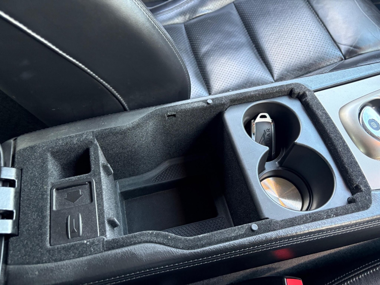 Used Jaguar XK 2006 for sale - 76866362: Photo 27