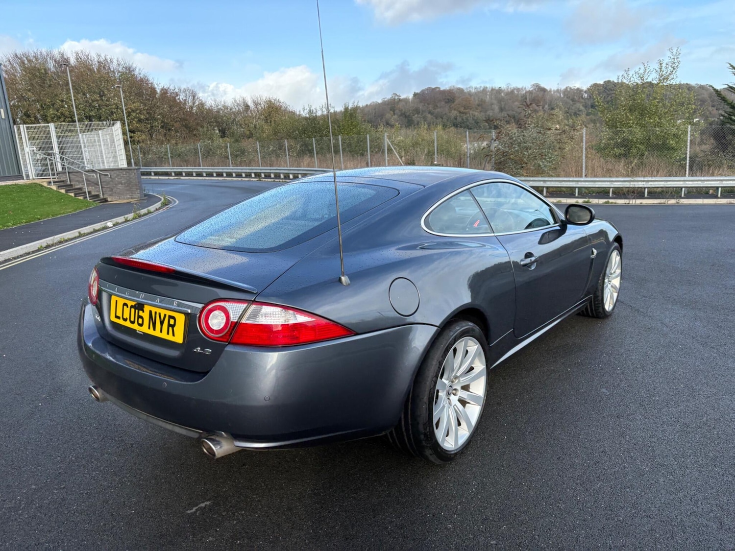 Used Jaguar XK 2006 for sale - 76866362: Photo 8