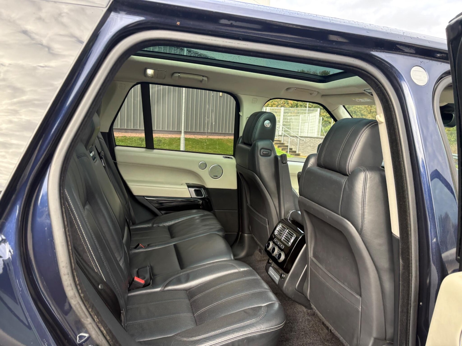 Used Land Rover Range Rover 2017 for sale - 76942720: Photo 35