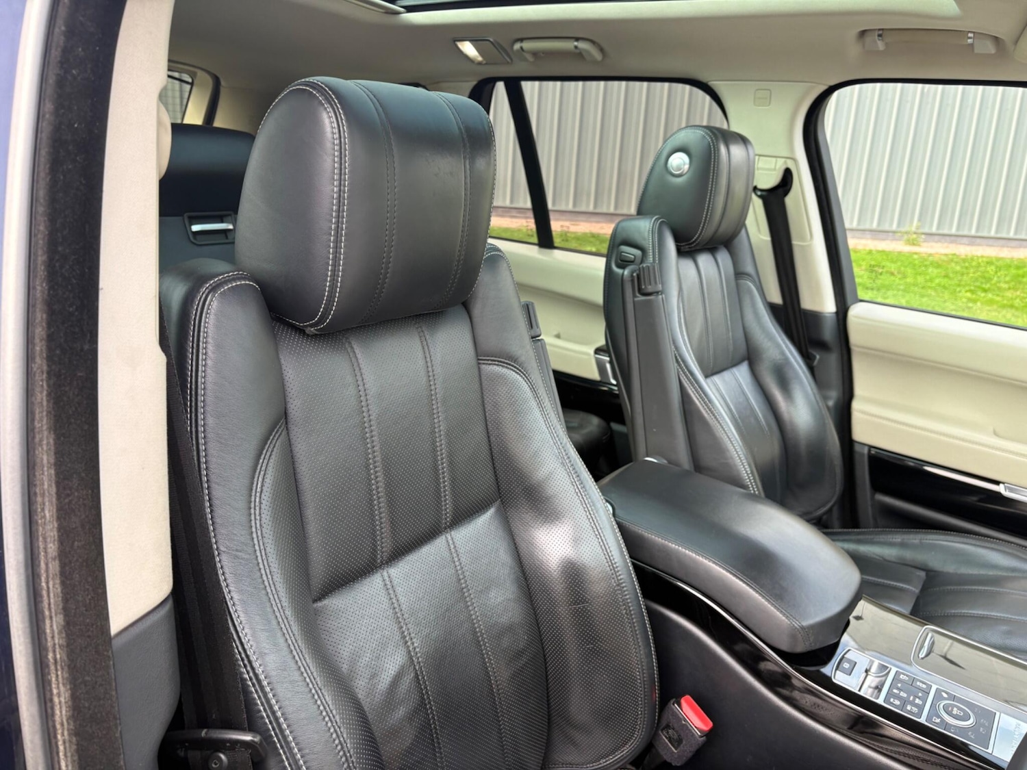 Used Land Rover Range Rover 2017 for sale - 76942720: Photo 48