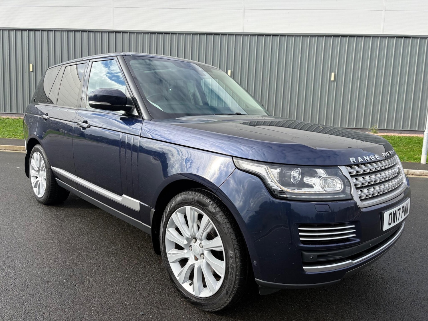 Used Land Rover Range Rover 2017 for sale - 76942720: Photo 78