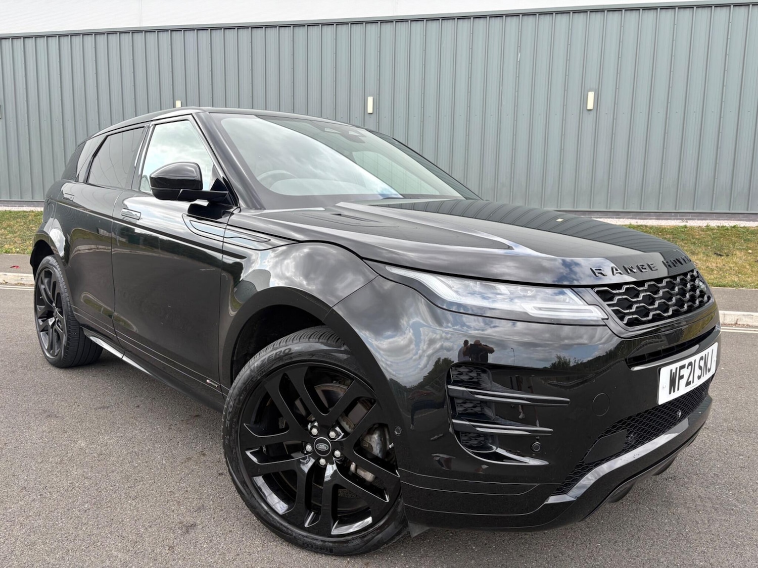 Used Land Rover Range Rover Evoque 2021 for sale - 76866551: Photo 1