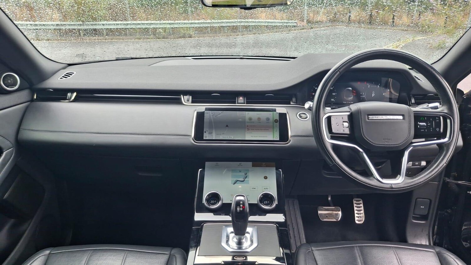 Used Land Rover Range Rover Evoque 2021 for sale - 76866551: Photo 32