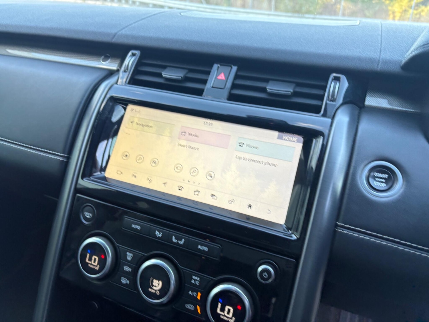 Used Land Rover Discovery 2019 for sale - 76865761: Photo 15