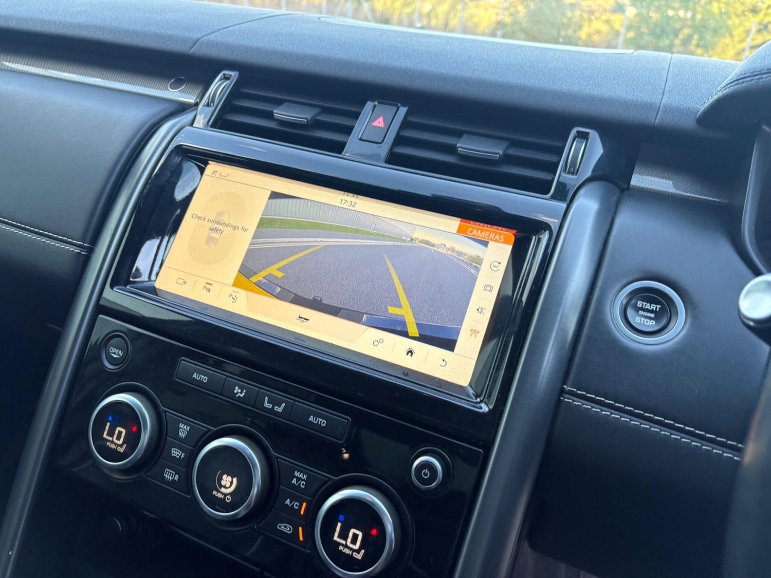 Used Land Rover Discovery 2019 for sale - 76865761: Photo 23