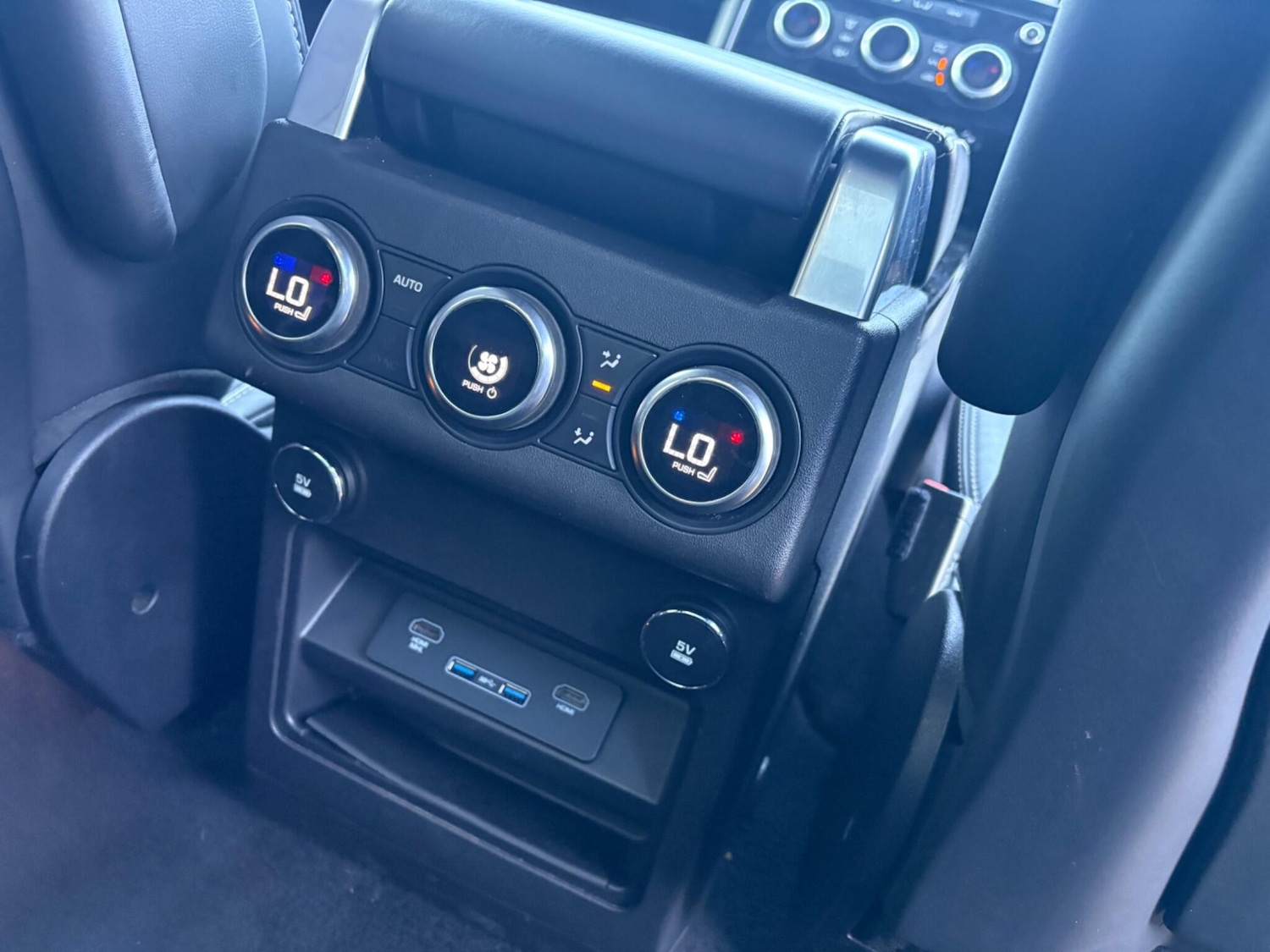 Used Land Rover Discovery 2019 for sale - 76865761: Photo 29