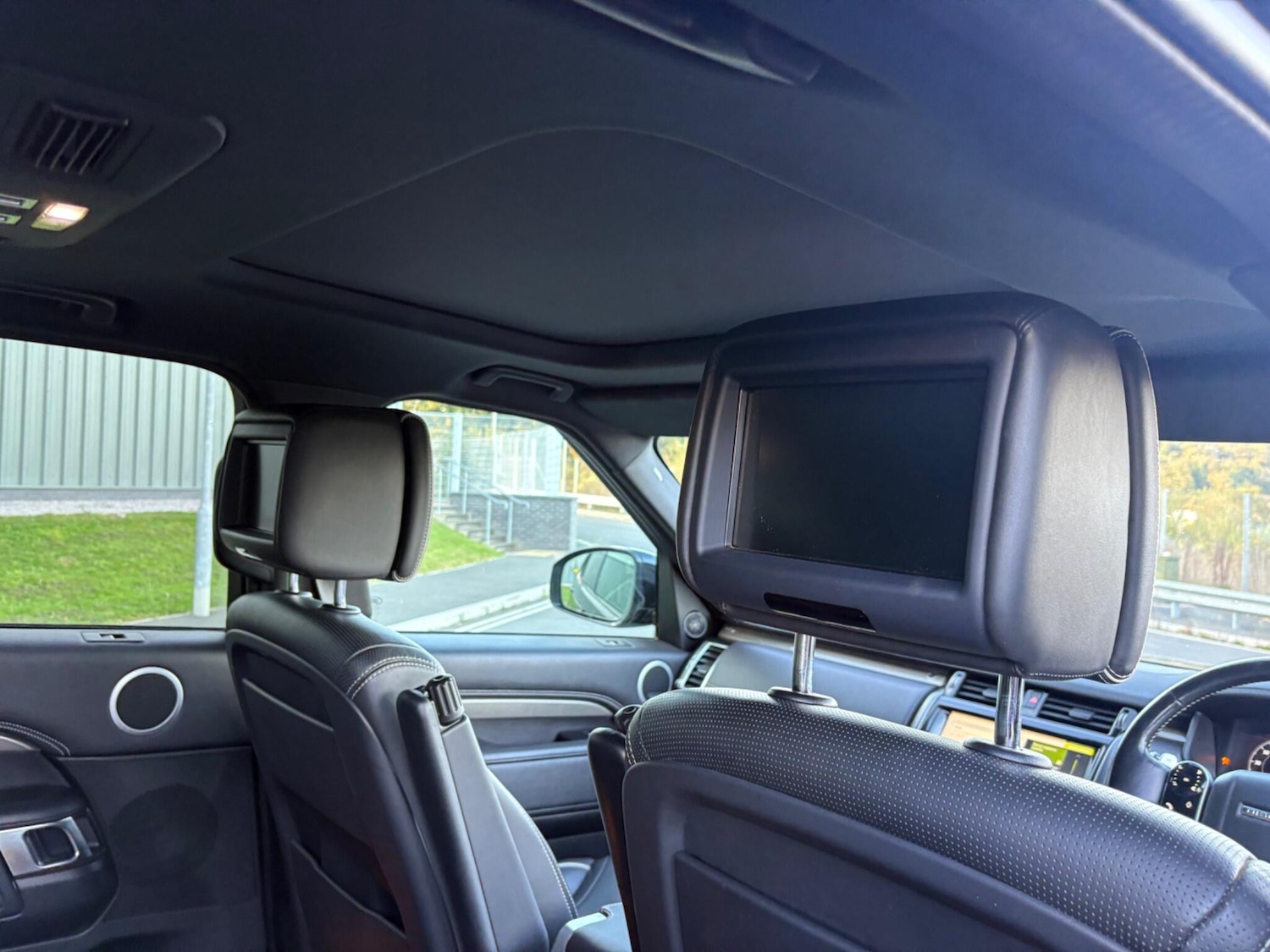 Used Land Rover Discovery 2019 for sale - 76865761: Photo 34