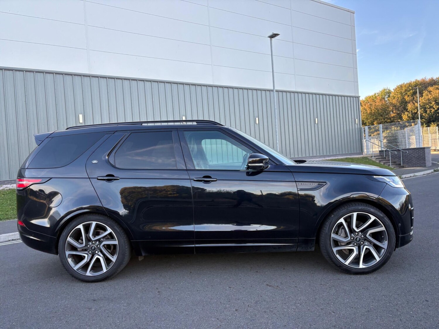 Used Land Rover Discovery 2019 for sale - 76865761: Photo 46