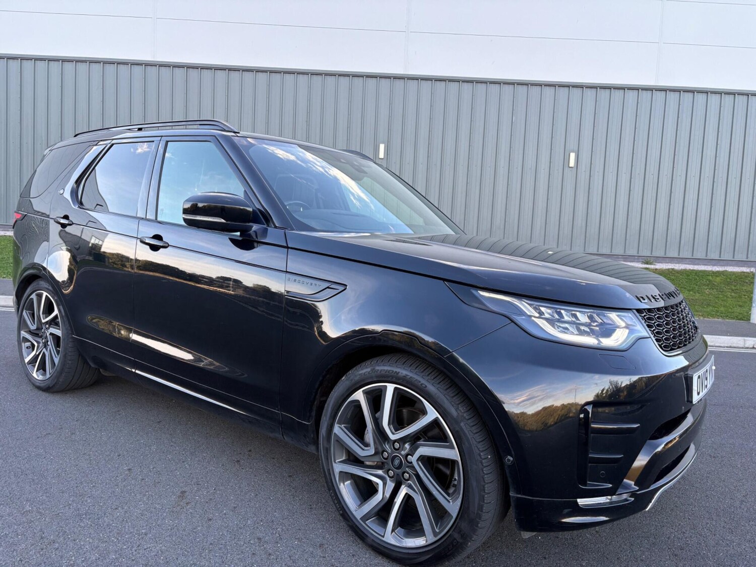 Used Land Rover Discovery 2019 for sale - 76865761: Photo 47
