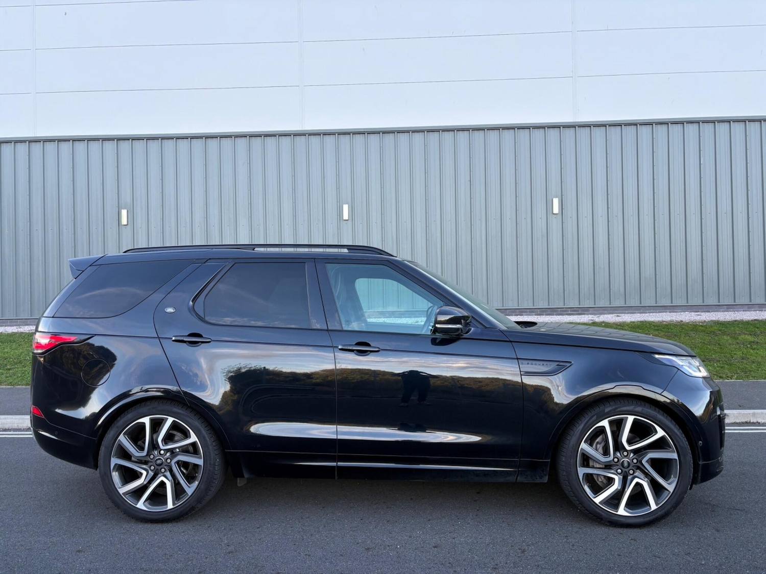 Used Land Rover Discovery 2019 for sale - 76865761: Photo 49